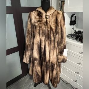 New NWT German sable fur swing coat. Sz L